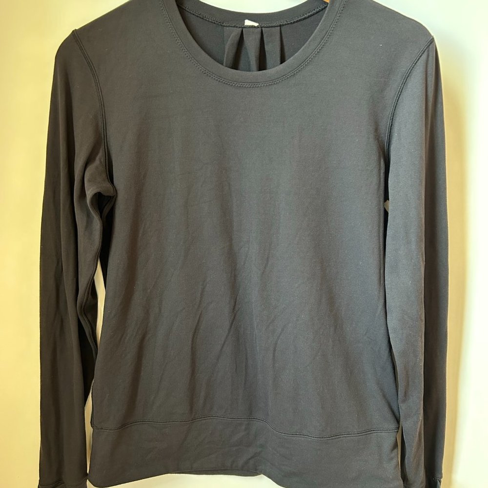 Lululemon Black Long Sleeve Top